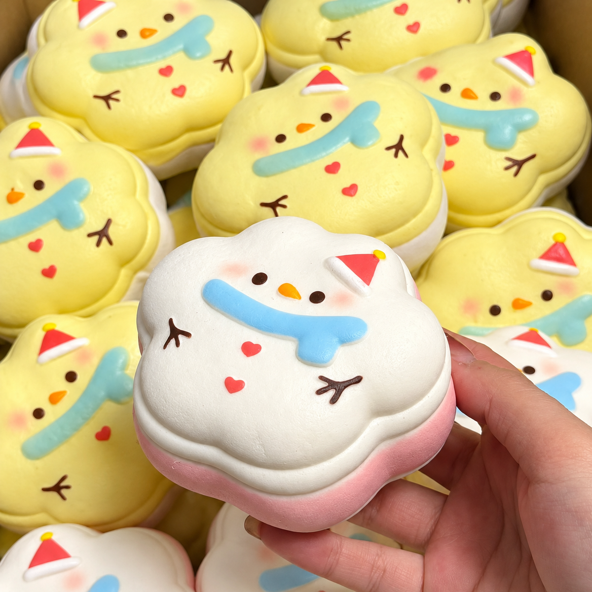 Party Chick Cream Bun Squishy - product photo
